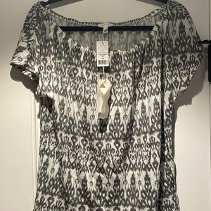 NWT Soft Joie Off-the-Shoulder “Castiel” Top